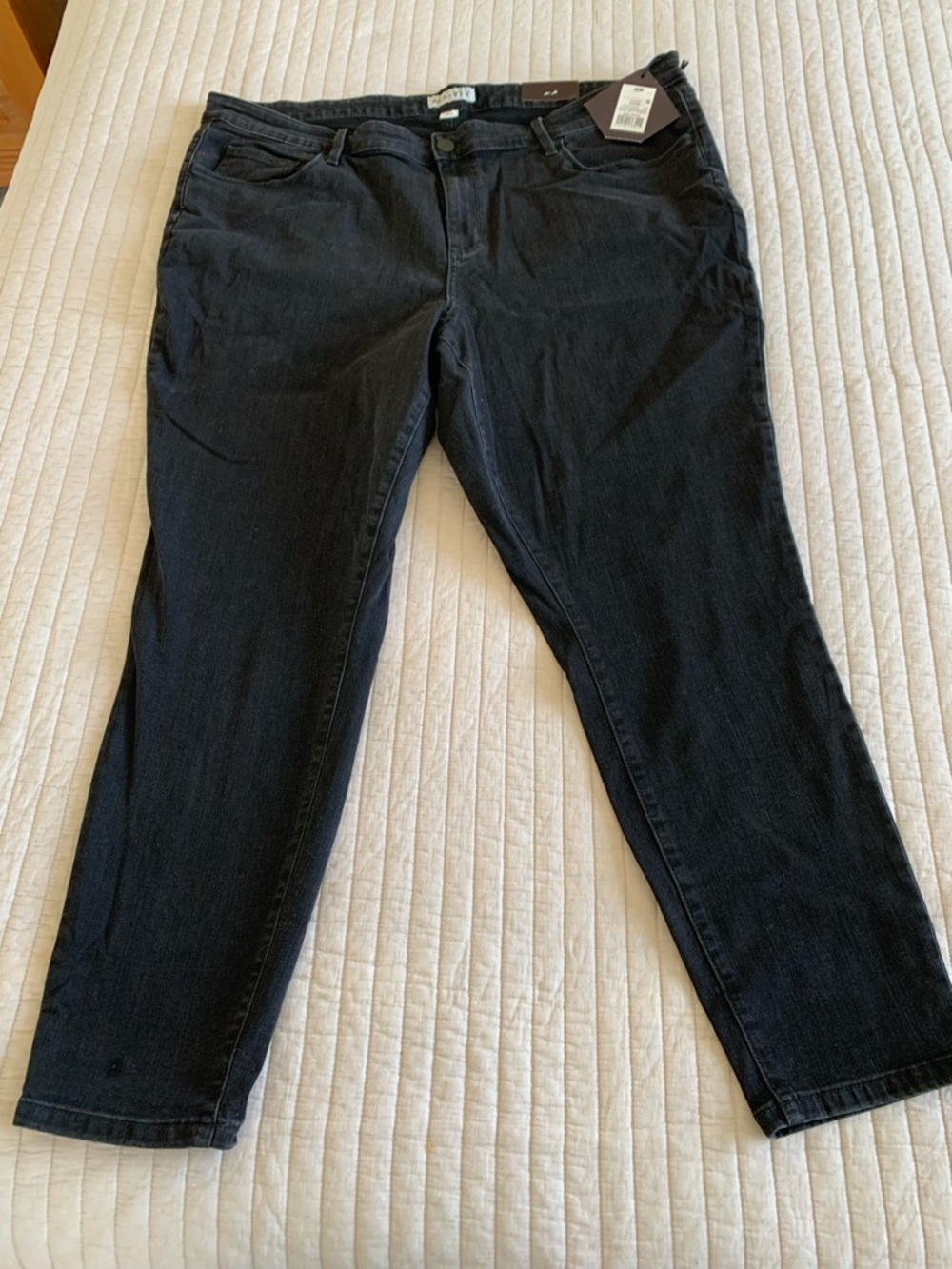 AVA & VIV Black Skinny Jeans Stretch Women’s Size 22W/R NWT